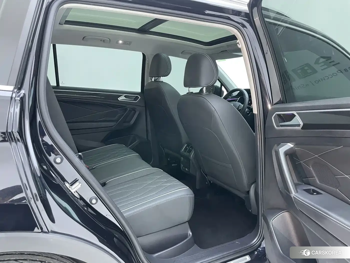 Volkswagen Tiguan L 2023 Черный из Китая, фото 2