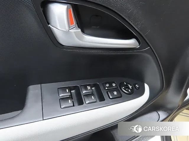 Kia The New Kia Ray 2022 Белый из Кореи, фото 2