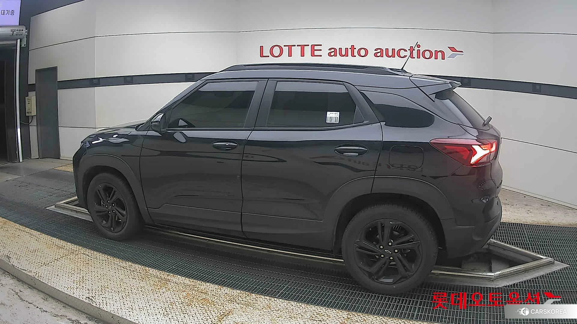 Korea G M TrailBlazer 1.35 Turbo FWD 2022 RS Midnight (RS only) из Кореи, фото 2