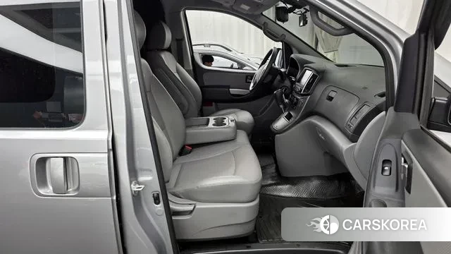 Hyundai The New Grand Starex 2018 Серебряный из Кореи, фото 2