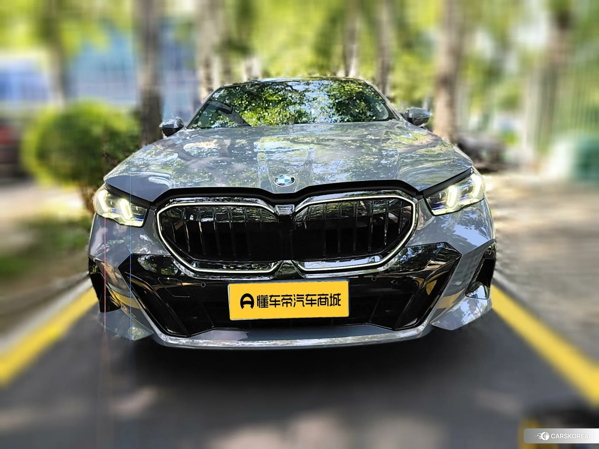 BMW 5 series 2024 Синий из Китая, фото 2
