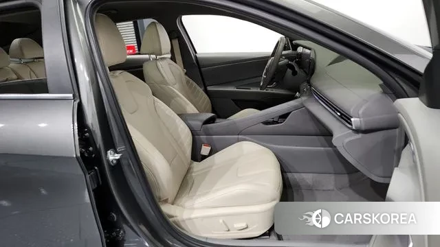 Hyundai The New Avante (CN7) 2023 Серый из Кореи, фото 2