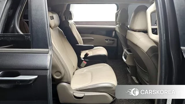 Kia Carnival 4th generation 2020 Серый из Кореи, фото 2