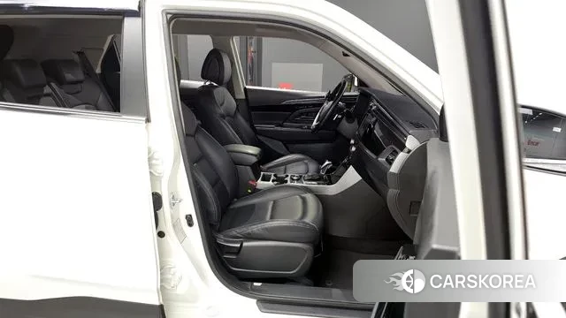 Ssangyong Beautiful Korando 2021 Белый из Кореи, фото 2