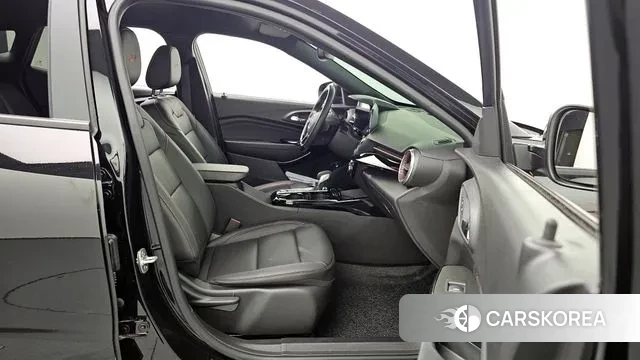 Chevrolet (GM Daewoo) Trax Crossover 2024 Черный из Кореи, фото 2