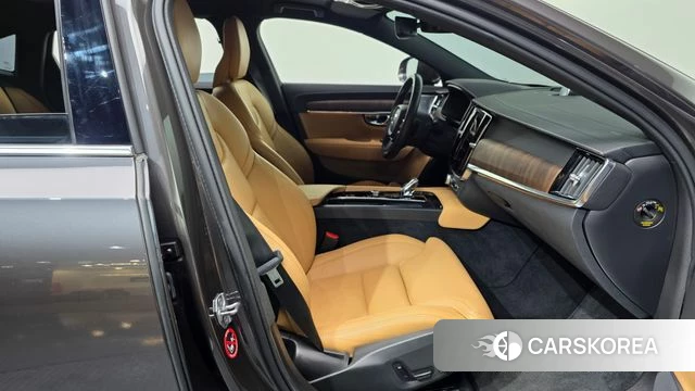 Volvo S90 2021 Серый из Кореи, фото 2