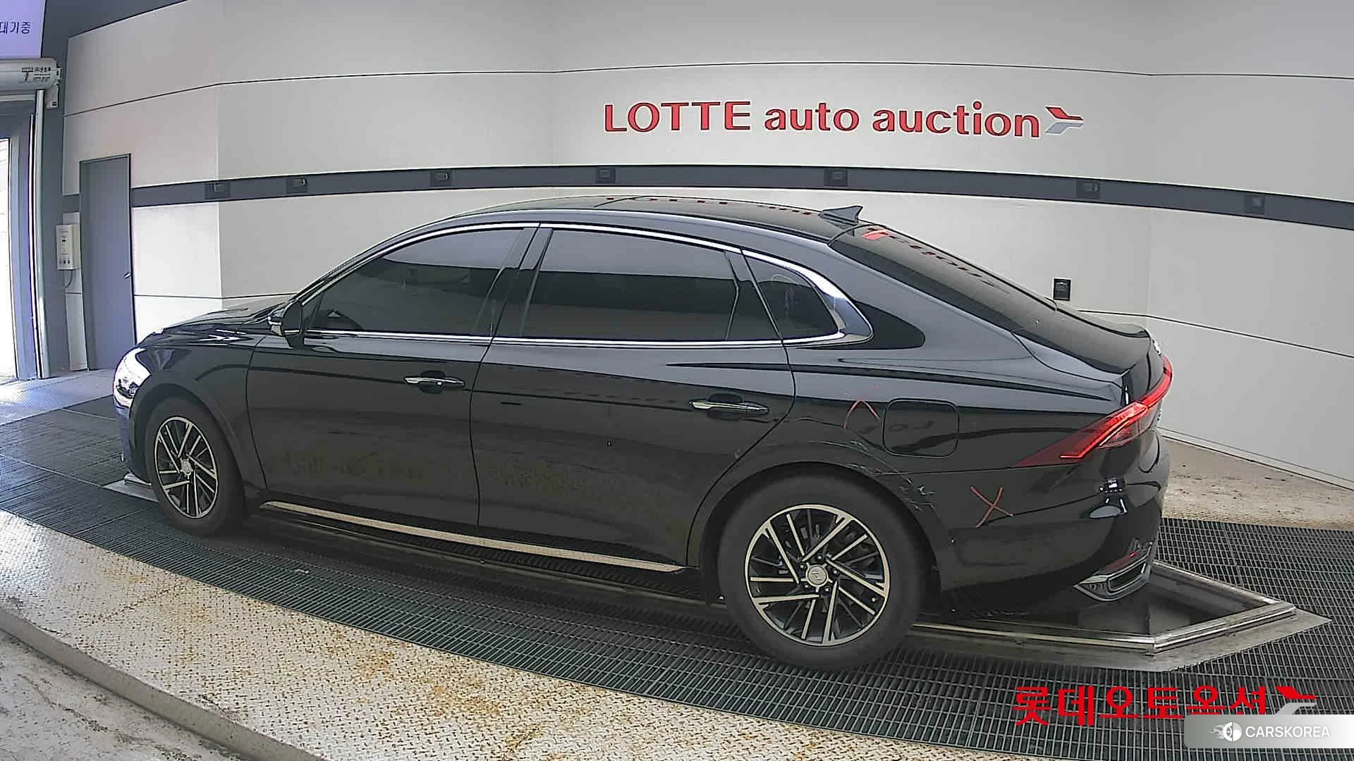 Hyundai Grandeur 2023 Черный из Кореи, фото 2