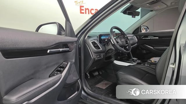 Kia The New Seltos 2023 Серый из Кореи, фото 2