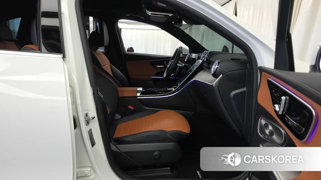 Mercedes-Benz GLC-Class X254 2025 Белый из Кореи, фото 2