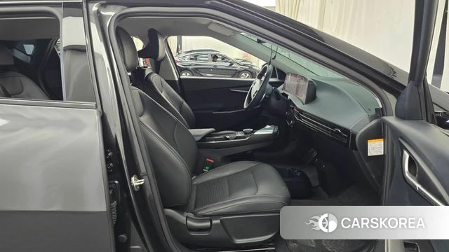 Kia EV6 2022 Серый из Кореи, фото 2