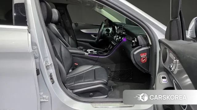 Mercedes-Benz C-Class W205 2020 Серебристо-серый из Кореи, фото 2