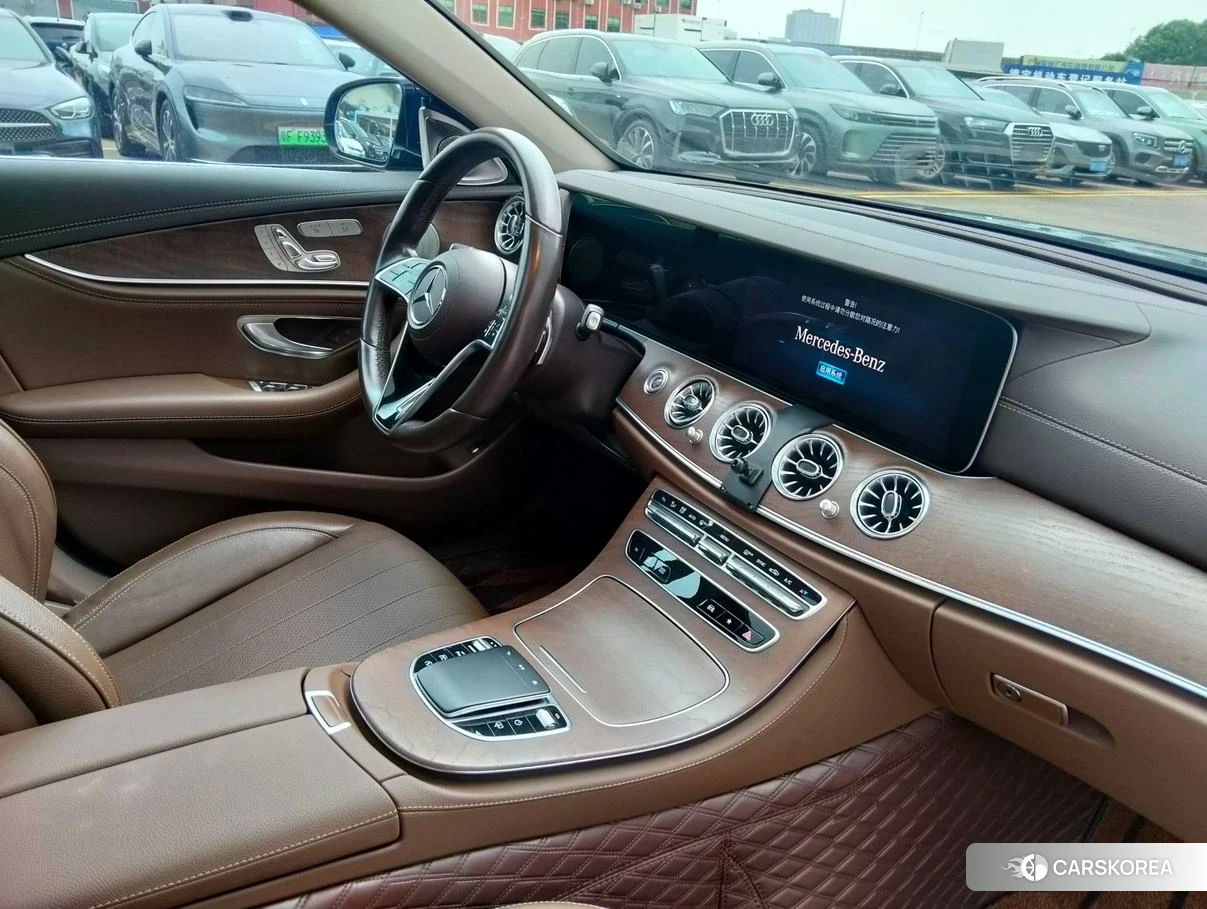 Mercedes-Benz E-class 2020 Черный из Китая, фото 2