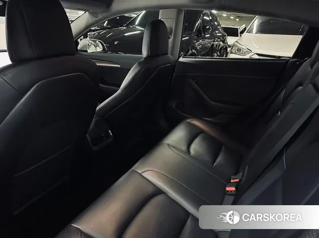 Tesla Model 3 2022 Белый из Кореи, фото 2