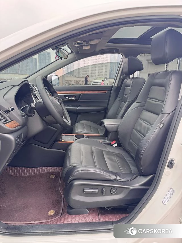 Honda CR-V 2021 Белый из Китая, фото 2