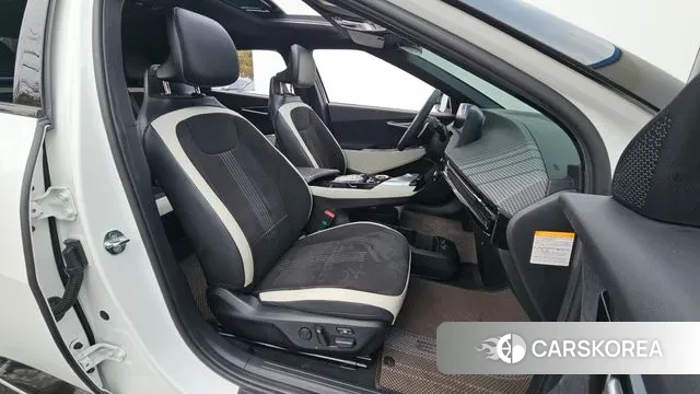 Kia EV6 2022 Белый из Кореи, фото 2