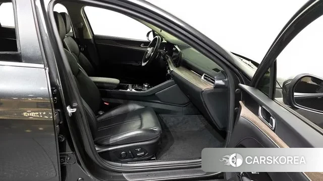 Kia K5 3rd generation 2021 Серый из Кореи, фото 2