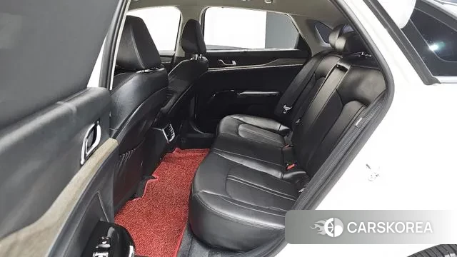 Kia K5 3rd generation 2023 Белый из Кореи, фото 2