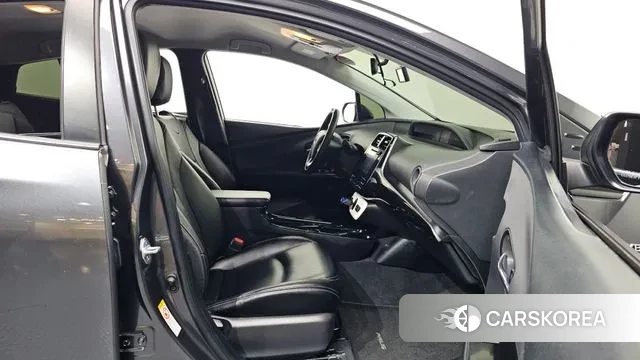 Toyota Prius 4th Generation 2018 Серый из Кореи, фото 2