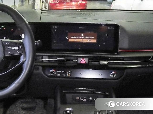 Kia The New Sportage 5th Generation 2024 Серебристо-серый из Кореи, фото 2