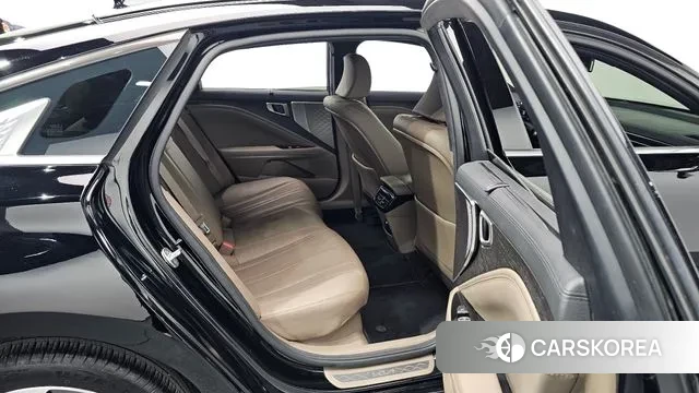 Kia K8 Hybrid 2022 Черный из Кореи, фото 2