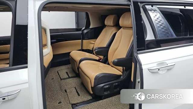 Kia Carnival 4th generation 2021 Белый из Кореи, фото 2