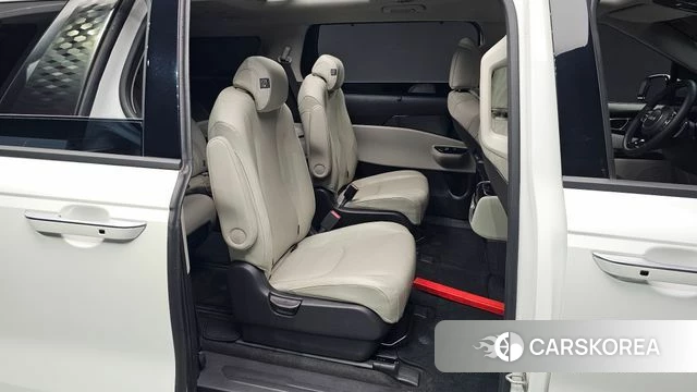 Kia Carnival 4th generation 2022 Белый из Кореи, фото 2