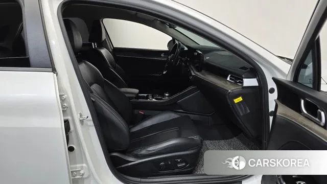 Kia K5 3rd generation 2020 Белый из Кореи, фото 2