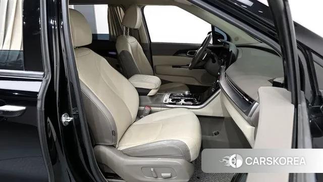 Kia Carnival 4th generation 2021 Черный из Кореи, фото 2