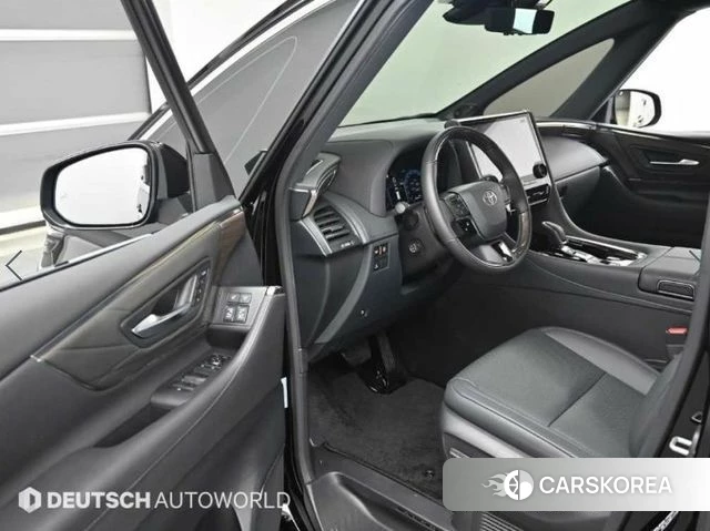 Toyota Alphard 4th Generation 2025 Черный из Кореи, фото 2
