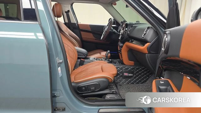 Mini Cooper S Countryman 2021 Зеленый из Кореи, фото 2