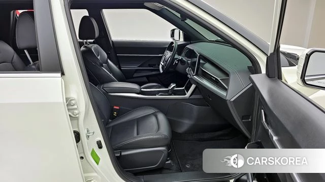 Ssangyong Torres 2022 Белый из Кореи, фото 2