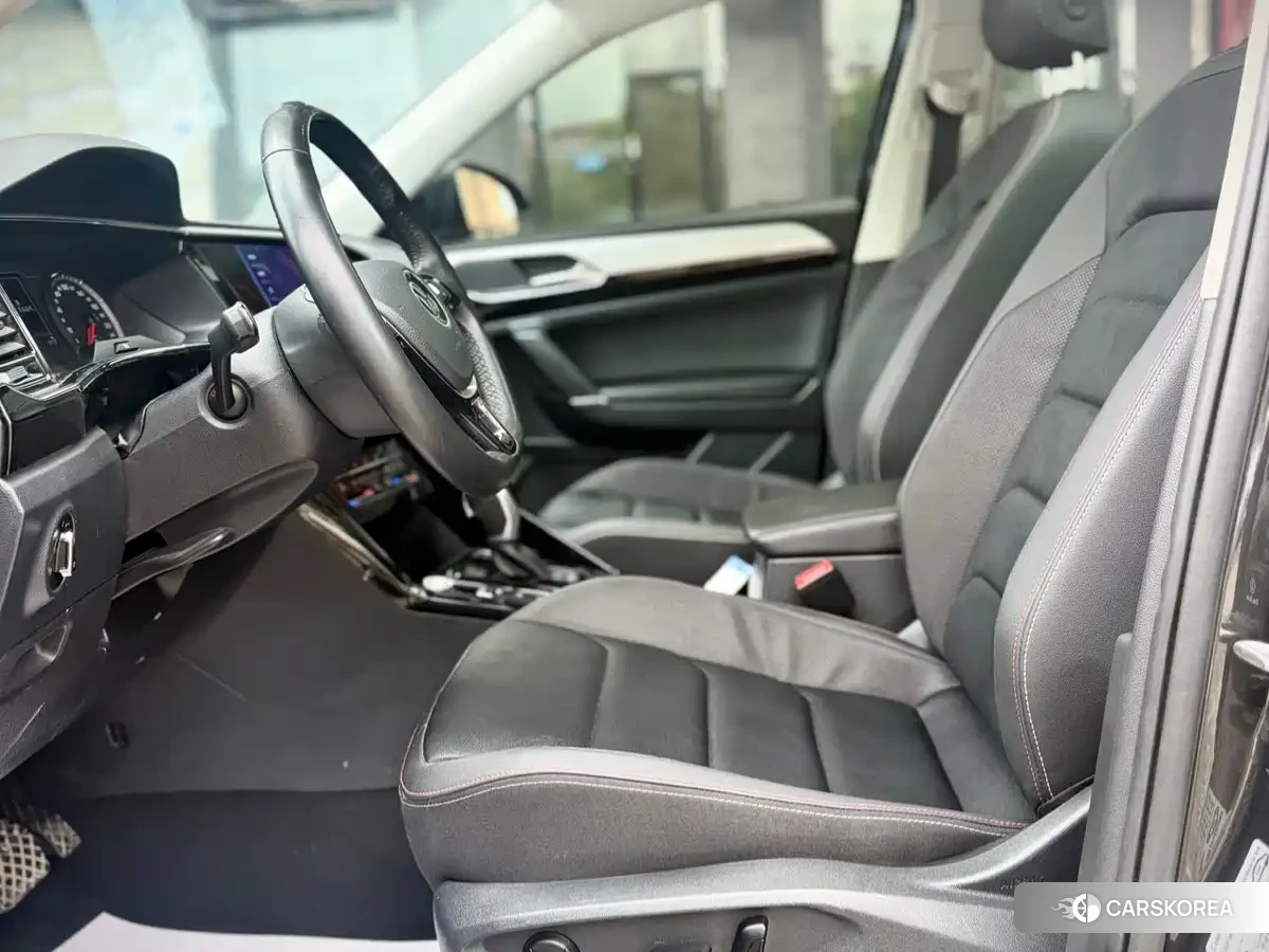 Volkswagen Tanyue 2022 Черный из Китая, фото 2
