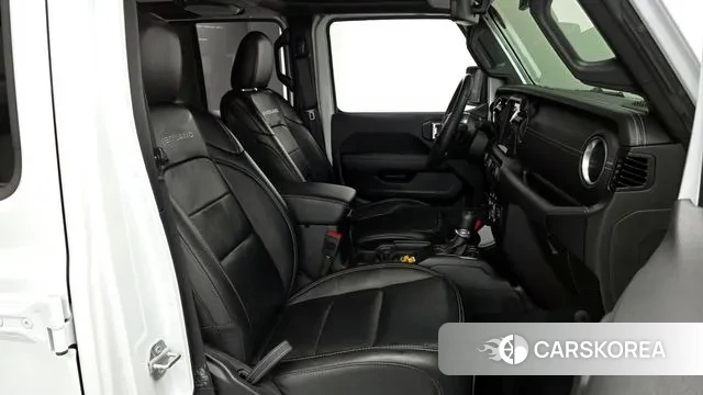 Jeep Wrangler (JL) 2023 Белый из Кореи, фото 2