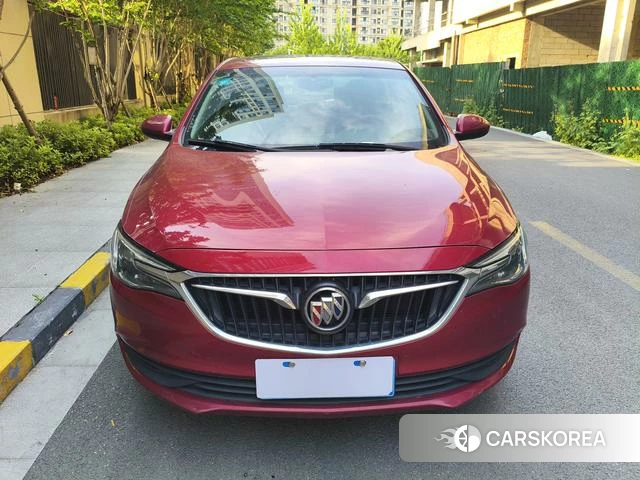 Buick Yinglang 2020 Красный из Китая, фото 2