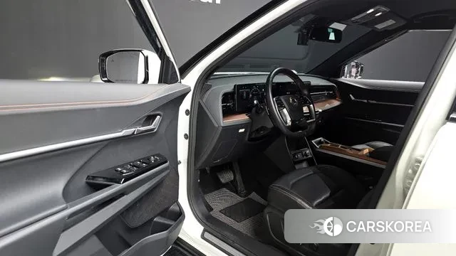 Ssangyong The New Torres 2024 Белый из Кореи, фото 2