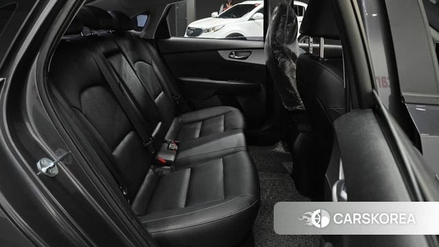 Kia The New K3 2nd generation 2021 Серый из Кореи, фото 2