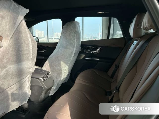 Mercedes-Benz EQE SUV 2025 Черный из Китая, фото 2