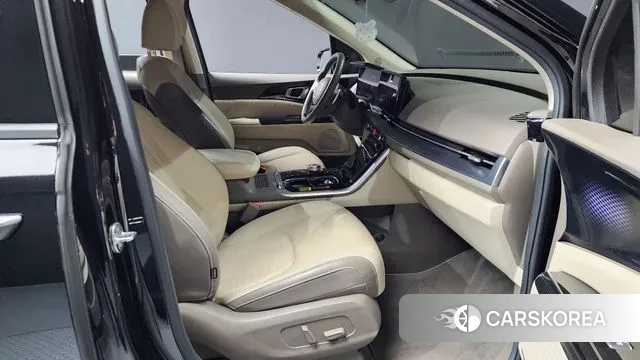 Kia Carnival 4th generation 2023 Черный из Кореи, фото 2