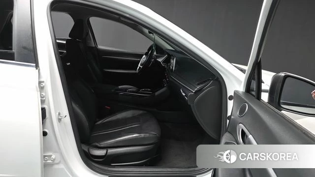 Hyundai Sonata (DN8) 2021 Белый из Кореи, фото 2
