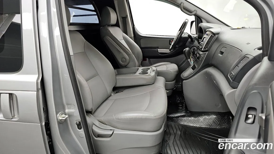 Hyundai The New Grand Starex 2018 Серый из Кореи, фото 2