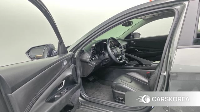 Hyundai Avante (CN7) 2022 Серый из Кореи, фото 2