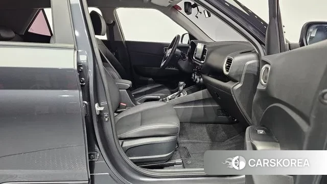 Hyundai Venue 2022 Серый из Кореи, фото 2