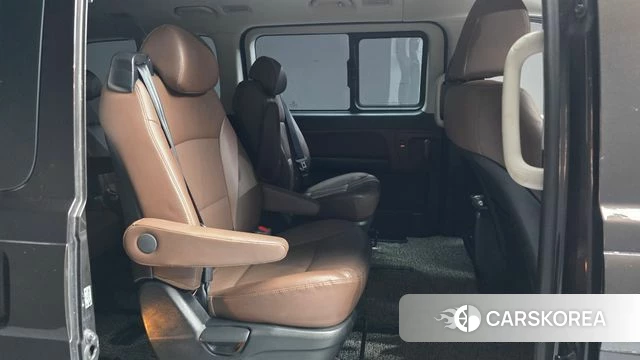 Hyundai The New Grand Starex 2019 Коричневый из Кореи, фото 2