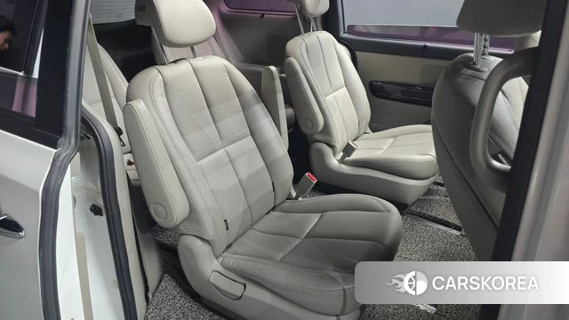 Kia The New Carnival 2018 Белый из Кореи, фото 2