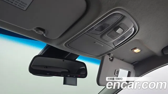 Kia The New Niro 2019 Светло-серебряный цвет из Кореи, фото 2