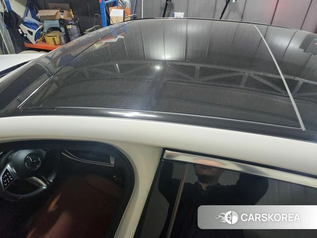 Mercedes-Benz C-Class W206 2023 Белый из Кореи, фото 2