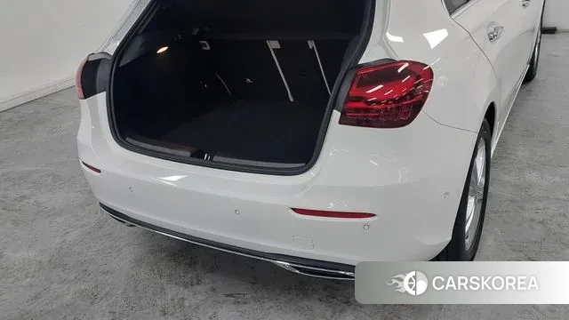 Mercedes-Benz A-Class W177 2025 Белый из Кореи, фото 2