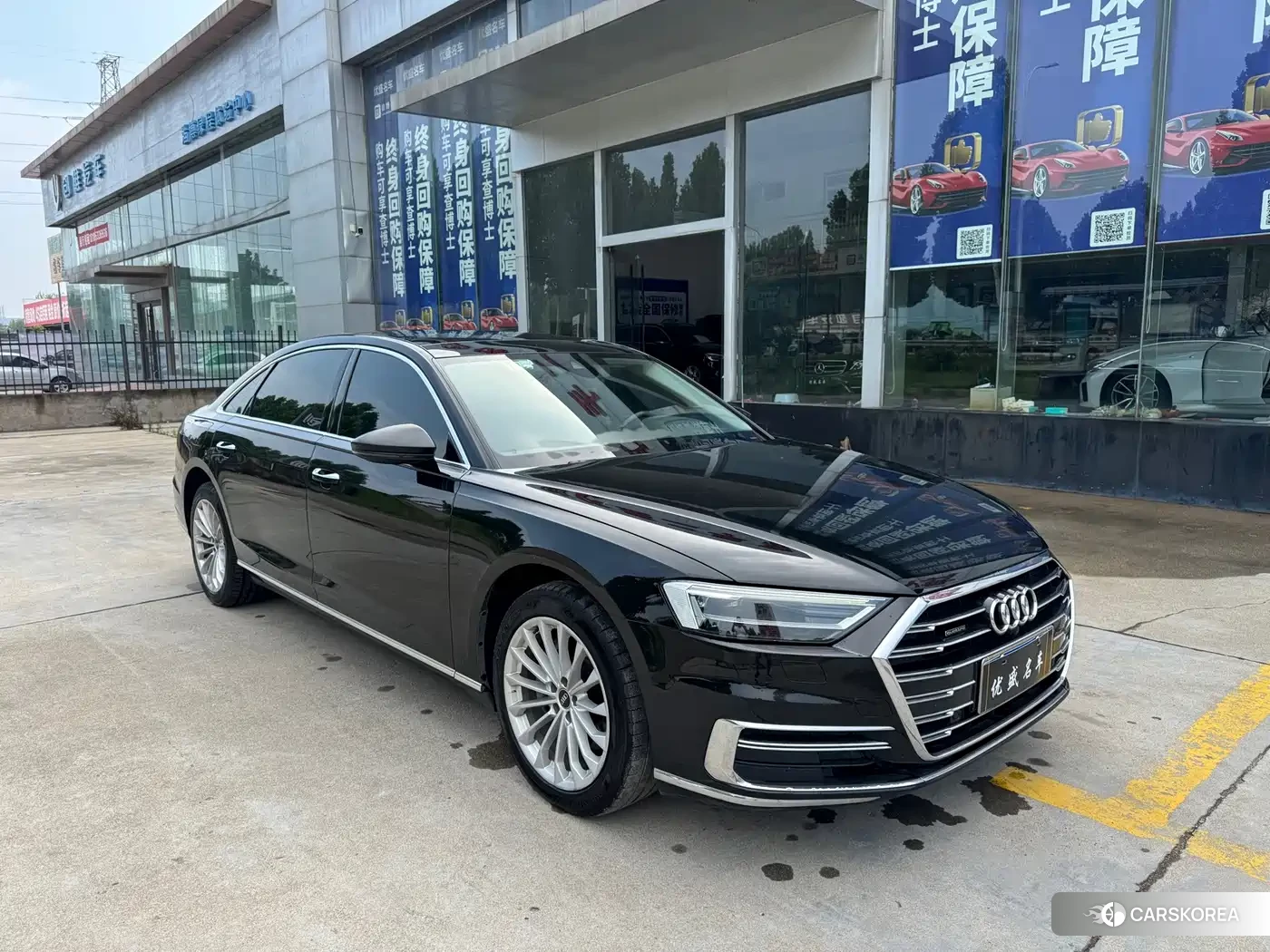Audi A8 2022 Черный из Китая, фото 2