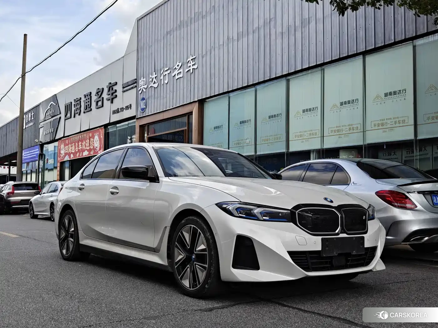 BMW i3 2024 Белый из Китая, фото 2