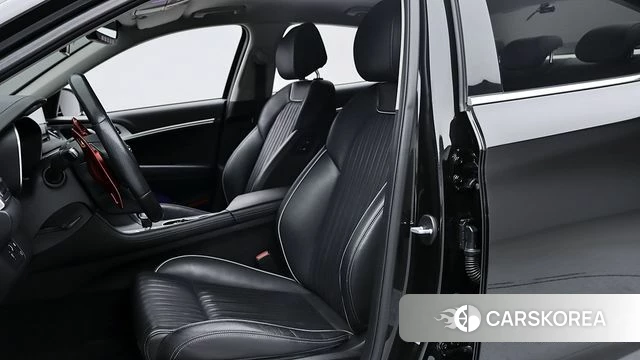Genesis G70 2018 Черный из Кореи, фото 2